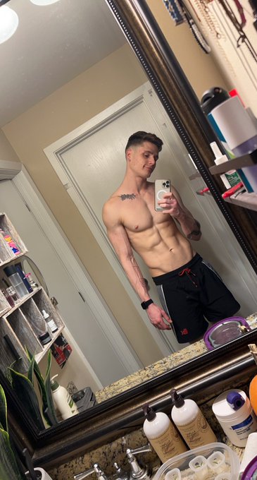 Off tilt https://t.co/GcZ0ut9Hnz