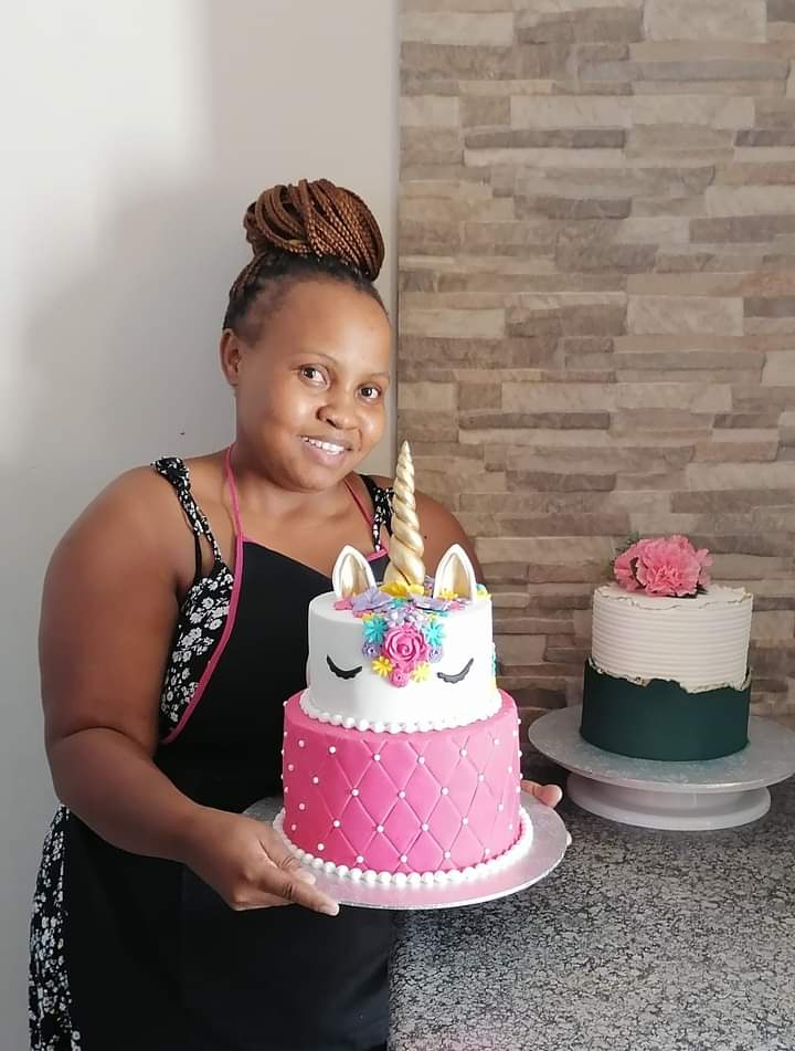 Busisiw02081876's tweet photo. One day cake decorating class was a success. Turn your hobby into business.
Classes are one on one by appointment.
Based in Wespark,Pretoria west
DM to book your spot.
#NxCakes
#CakeDecoratingClasses
#CakeinPretoria
#Cakesforalloccassions https://t.co/uUqglhyWdM