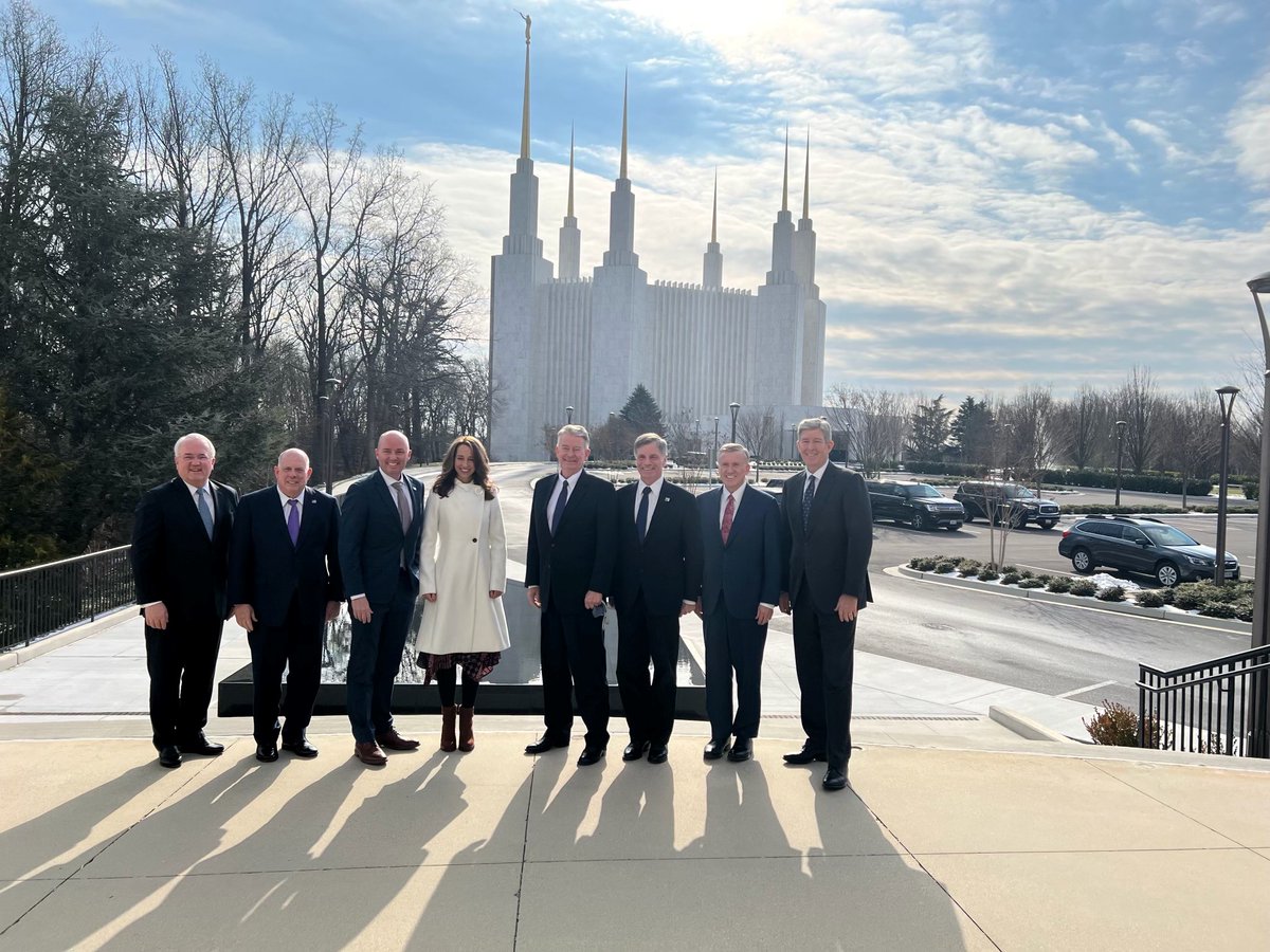 GovernorLittle's tweet photo. It was an honor to join fellow Governors and LDS Faith Leaders to tour the newly renovated Washington D.C. Temple earlier this week. https://t.co/En9Z8mFCfP