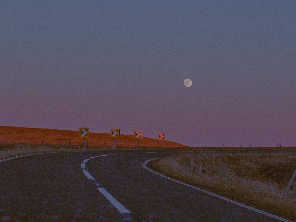 tracedinlight's tweet photo. the road to nowhere https://t.co/vfCivM4xS8