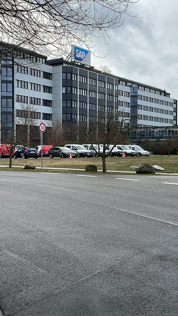 Samkelo Lutho Booi tweet media