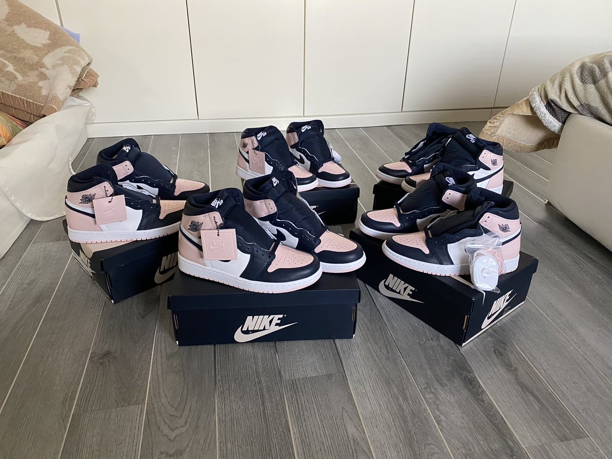Simone59867082's tweet photo. thx @LoadingNotify 🤍 https://t.co/vrOj7jeBlm