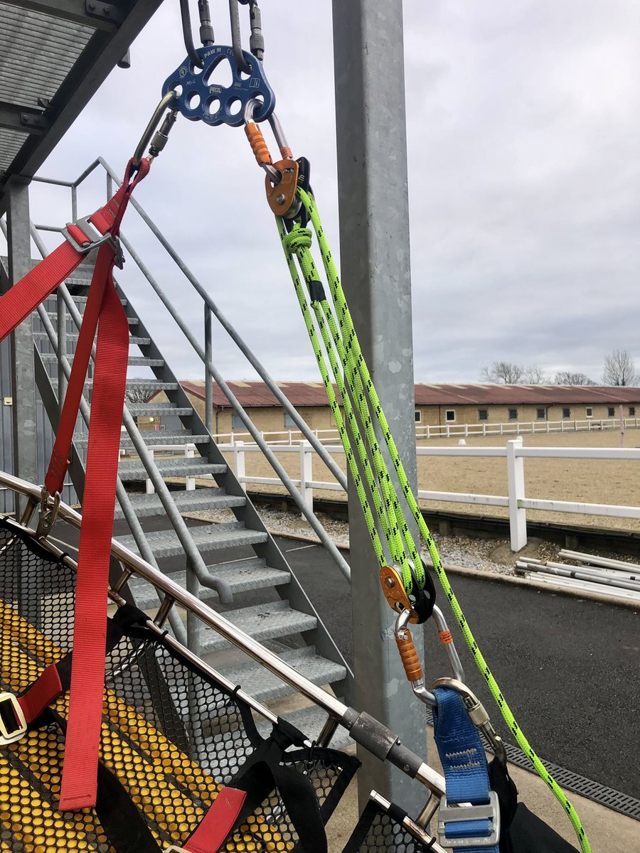 CliveBushMInSTR's tweet photo. Put together a Petzl Jag Traxion today - horizontal to vertical etc 👍🏻 #4:1 #5:1 @Petzl @fernoukltd #NLG @RIG_Systems @INTVNRESCUE #GrimpNA https://t.co/Rc8e610LdO