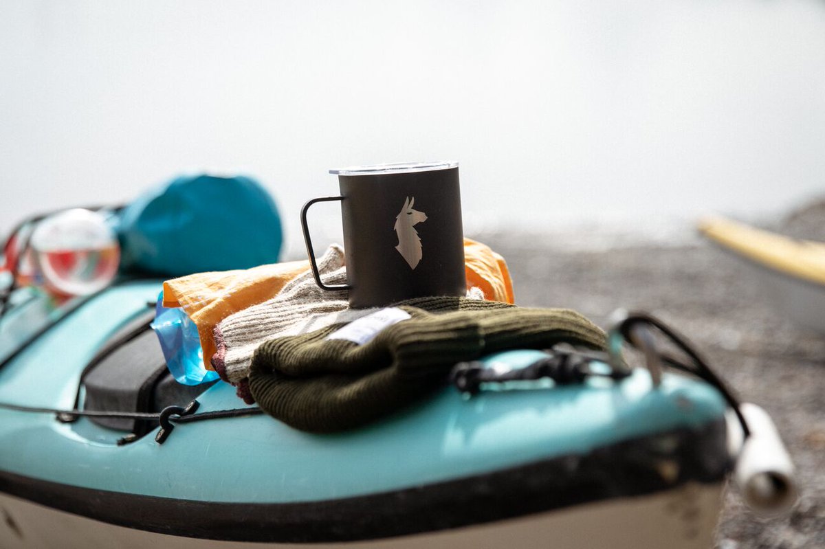 cotopaxi's tweet image. Swapping a lunch break with a SUP break. #getoutside #exploremode #gearforgood