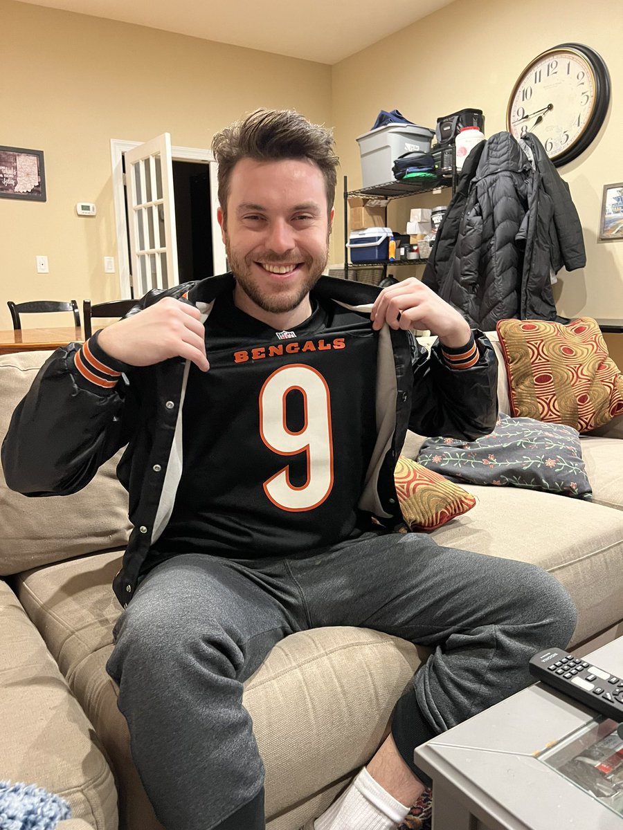 lizvano's tweet photo. @jethro1524 @JimIrsay .@JimIrsay (reposting from Tuesday) imagine being a @Colts season ticket holder with @Bengals blood running through your veins. 

@jethro1524 (pictured in the custom @ochocinco jersey) is the definition of a hard core Bengals fan. #WhoDey https://t.co/OueFDL8I68