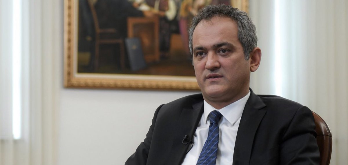 Lise ve üniversite mezunlarına, bir mesleki eğitim merkezi programını 6-8 ayda tamamlayarak istihdam garantili iş gücü piyasasına geçme imkânı sağlanıyor.
👉🏻👉🏻meb.ai/JjcxTw 

<a href="/drazizyeniyol/">Dr. Abdülaziz YENİYOL</a> <a href="/tcmeb/">Millî Eğitim Bakanlığı</a>