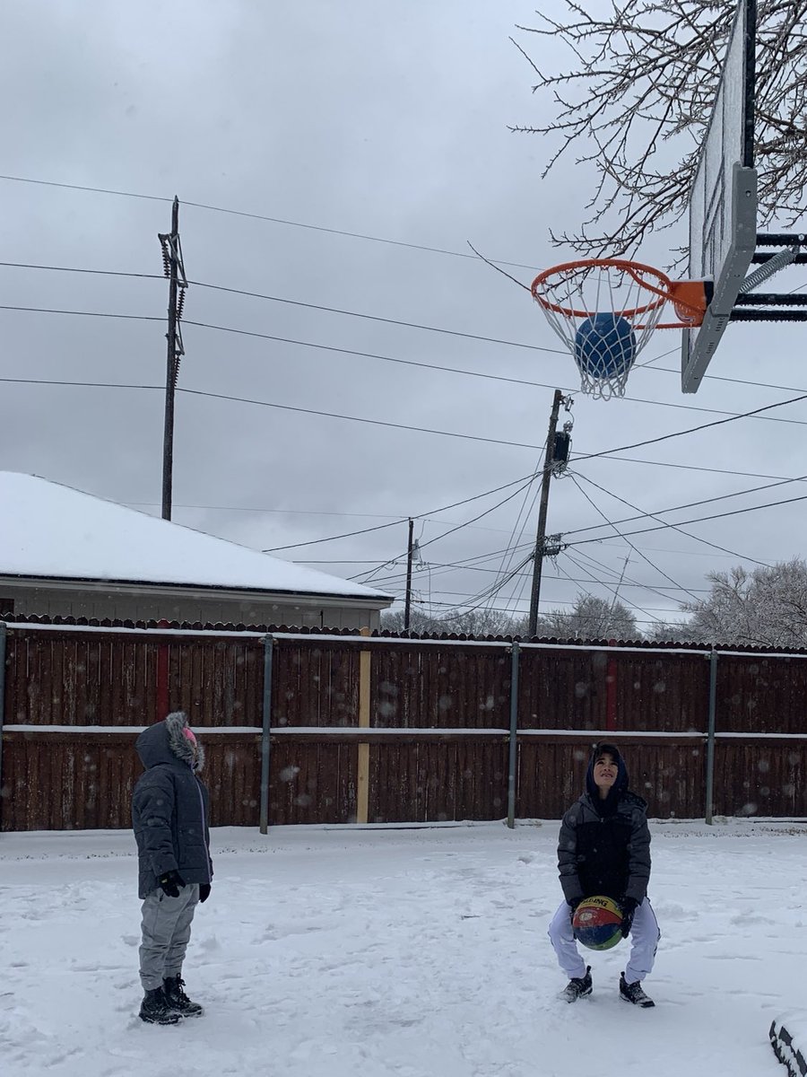 Fox4David's tweet image. It’s never too cold when you are a kid. Fun snow day for these two!
