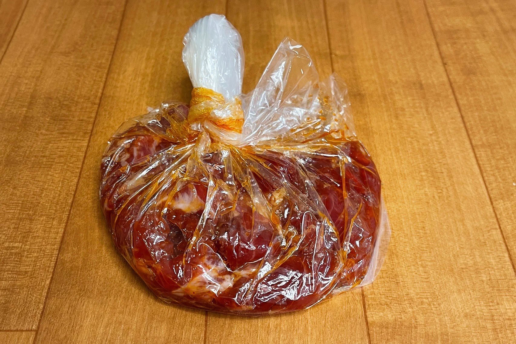 お醤油やコチュジャンなどの味付けでご飯が進みそう！生ハムを使った、美味しそうな「丼もの」レシピ！