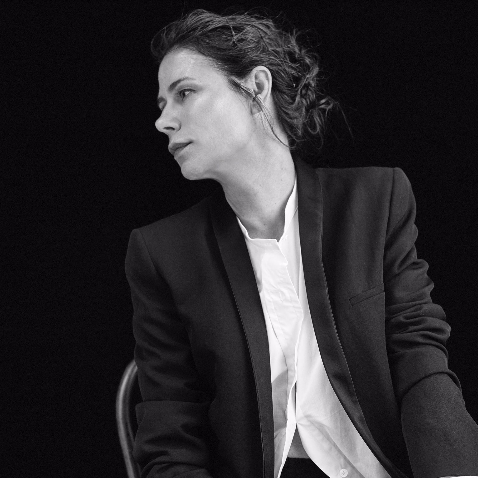 Everybody say happy birthday maura tierney 