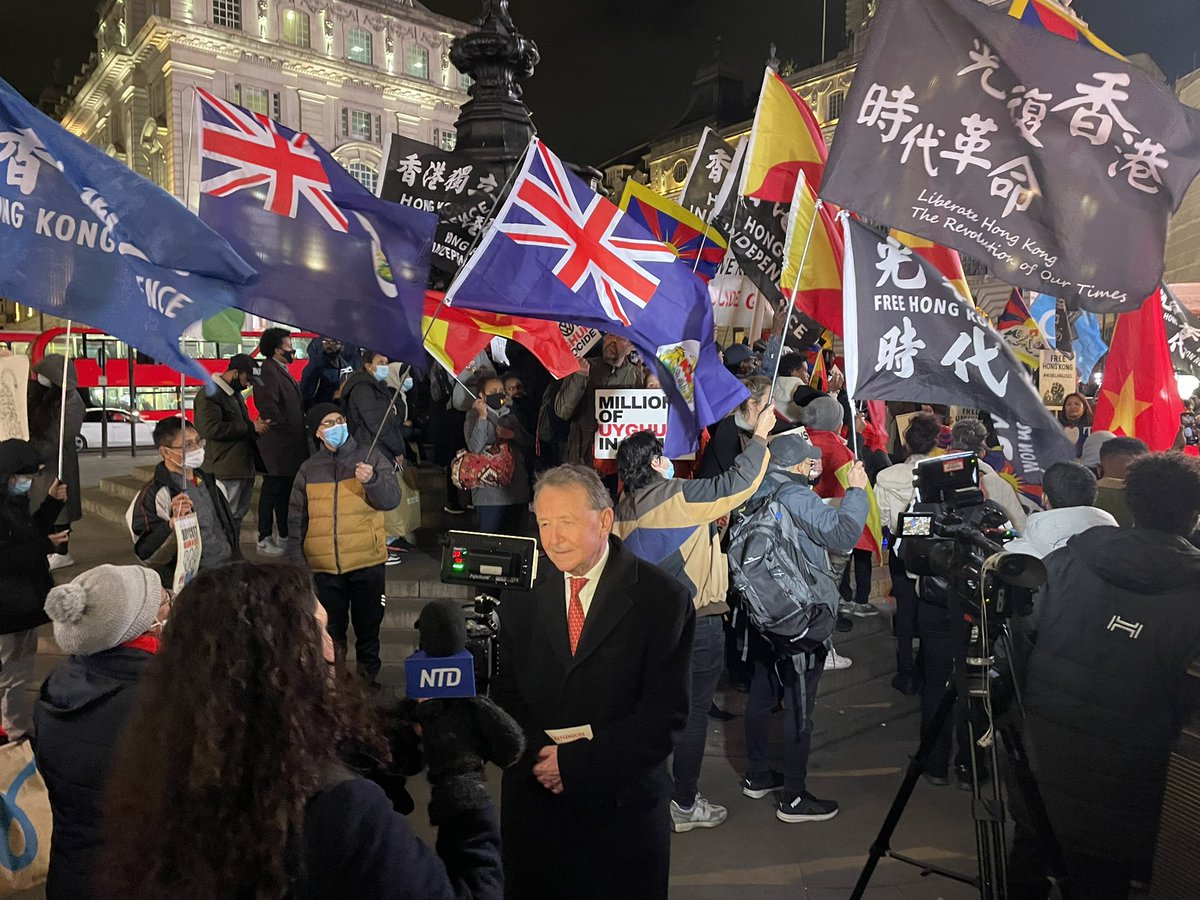 DavidAltonHL's tweet photo. Don’t let the moment pass. The true #Olympic spirit is about solidarity not indifference to tyranny #BoycottBeijing2022 https://t.co/lmCp78wOL9