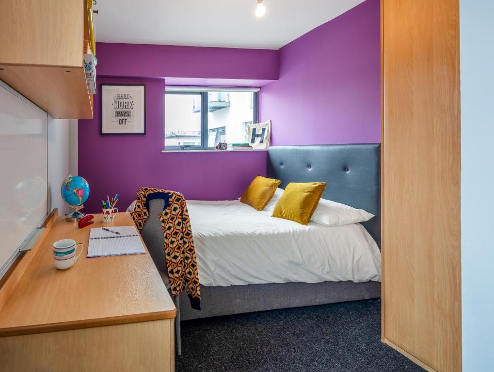 hatchstudents's tweet photo. Check out our vast selection of rooms on our website 
https://t.co/vTO6DKiFQN
We have something to suit everyone😀 https://t.co/yfIaFOiQ5n