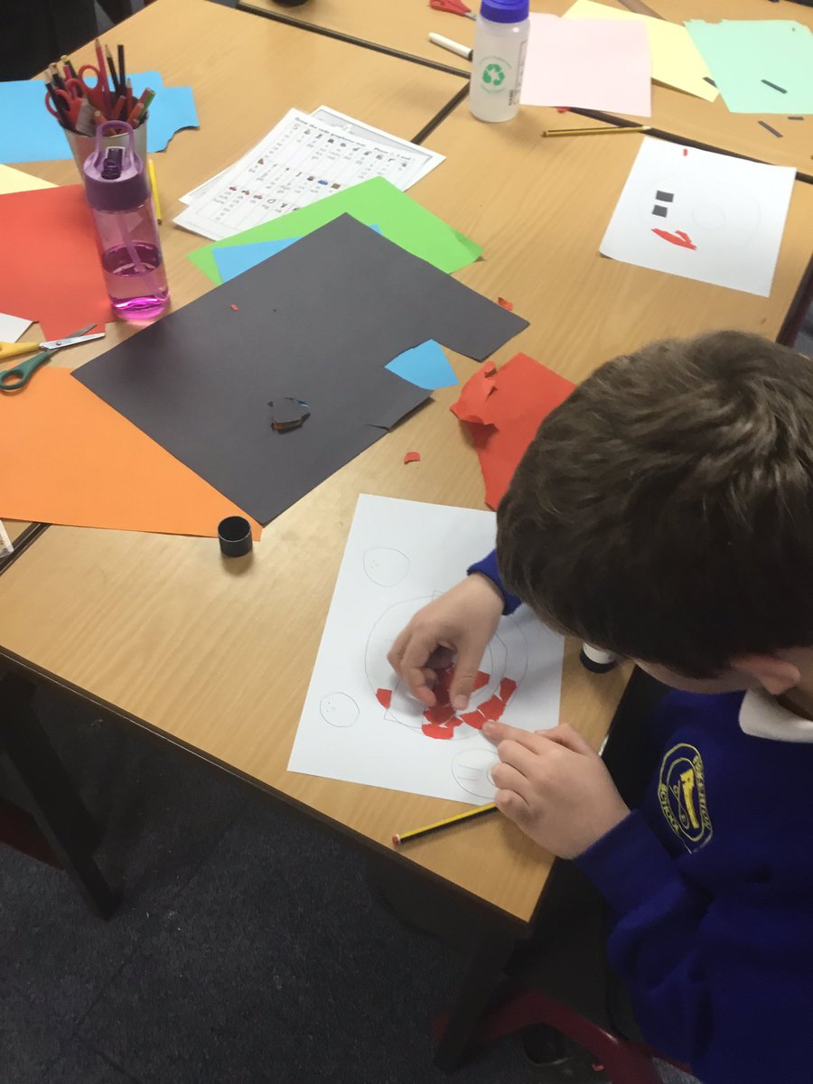 squirrels_class's tweet photo. In art this afternoon, we began creating our own mosaics out of paper and different coloured papers to make the tesserae we needed. https://t.co/n3rjtwy68s