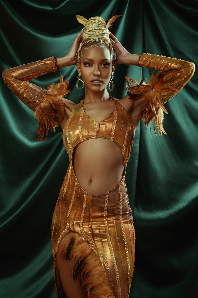 Neriah McBain • CoLab Studios (@neriahmc) on Twitter photo So I’ve been intentional about working with black women designers to create imagery to help elevate their brands and it’s been a real beautiful experience. Here’s some photos I shot with <a href="/TaiilorMade/">Jawny Bravo</a> of a dress she co-designed with <a href="/sustainaheaux/">SUSTAINAHEAUX</a> , taken at <a href="/CoLabStudiosNYC/">CoLab Studios</a> So I’ve been intentional about working with black women designers to create imagery to help elevate their brands and it’s been a real beautiful experience. Here’s some photos I shot with <a href="/TaiilorMade/">Jawny Bravo</a> of a dress she co-designed with <a href="/sustainaheaux/">SUSTAINAHEAUX</a> , taken at <a href="/CoLabStudiosNYC/">CoLab Studios</a>