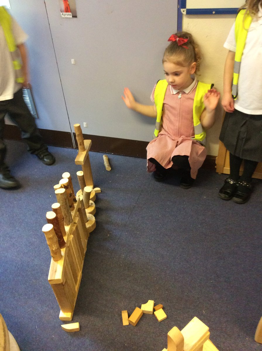 penryn_YR's tweet photo. Engineers in training! https://t.co/YUp8PVzBUJ