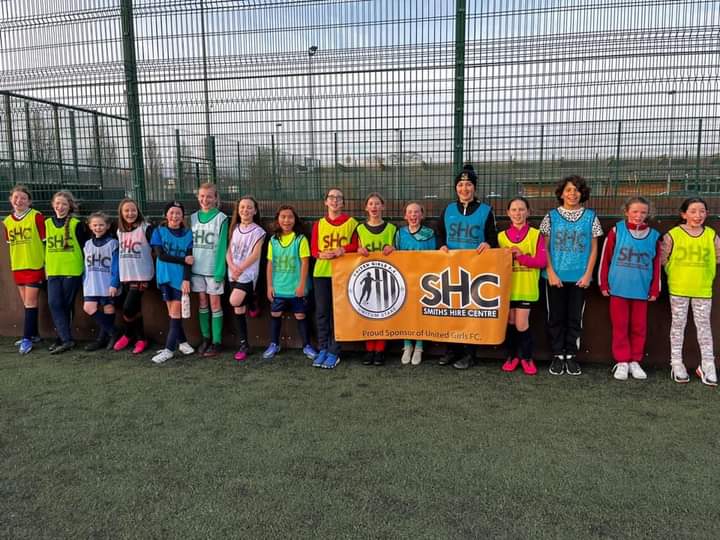 Brilliant hour at our Girls Afterschool Football in Dlr Leisure Meadowbrook 💜

We are delighted to have Smiths Hire Centre on board as a sponsor so we can purchase more equipment as the numbers grow week on week🤝

Pictured are some of the older girls wearing our new SHC bibs😁