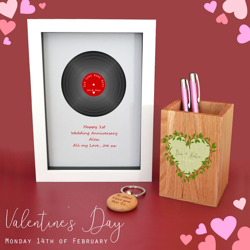 AlwaysPersonal's tweet image. We have some brand new gifts this year for Valentine's Day, including this personalised "Our Song" framed print and this cute leafy heart pencil pot!

alwayspersonal.co.uk/collections/va…