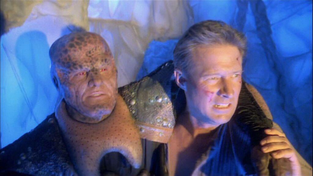 MarshallRTeague's tweet photo. #TBT #SciFi
#ThrowBACKThursday #Babylon5
w @boxleitnerbruce ~Sheridan transcends a potential foe #TaLon
Ep #AllAloneInTheNight into a friend Ep #ADayInTheStrife
#B5 storylines that dig deep 🎭 #InterSpeciesFindingCommonGround https://t.co/2no5PEq4PO