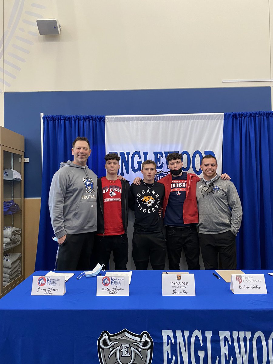 Extremely proud of all our guys who signed their letter of intent today! <a href="/CSUPFootball/">CSU Pueblo Football</a> and <a href="/DoaneFootball/">DoaneFootball</a> got great student-athletes! #SailsUp #nextlevelPirates