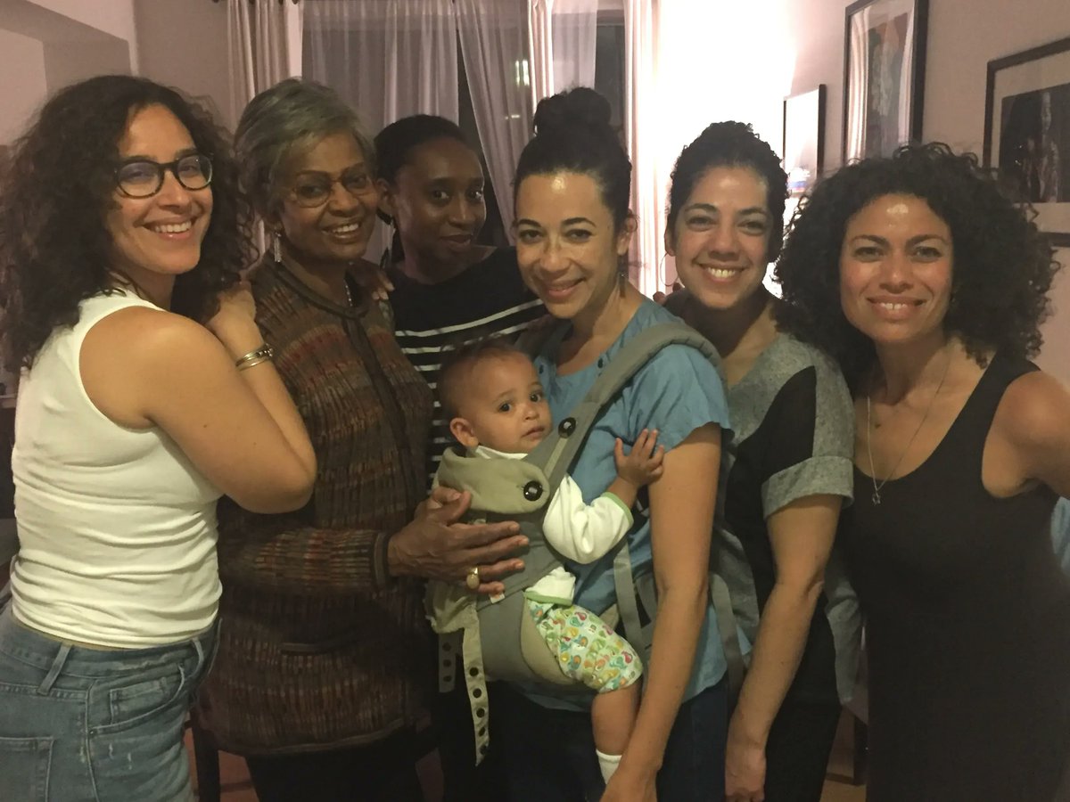 Jewish Women's Archive tweet media