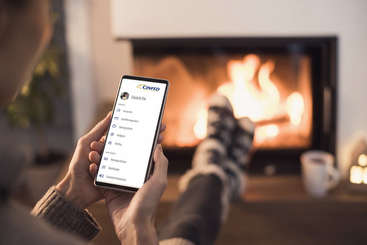 CinfedCU's tweet photo. Curl up with a mug of hot chocolate &amp; get your banking done with Cinfed Digital Banking. 
On your desktop or with our mobile app, Digital Banking makes it easy to take care of your banking needs from the comfort of your home! New to digital banking? Reg: https://t.co/C5pbcOulvz https://t.co/VUq4VmibHF