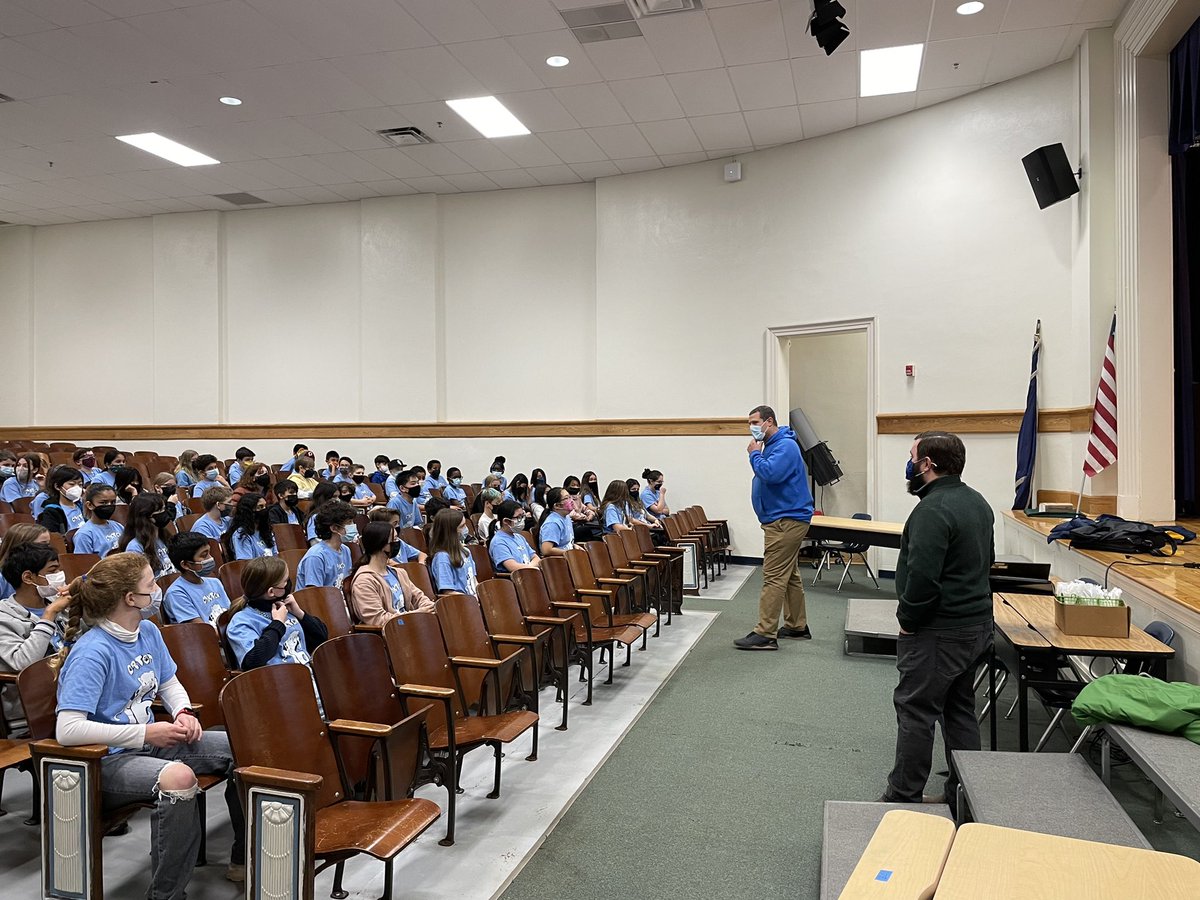 Mr.Aldridge and Mr. Fishman from Thoreau MS met with OES 6th graders today!