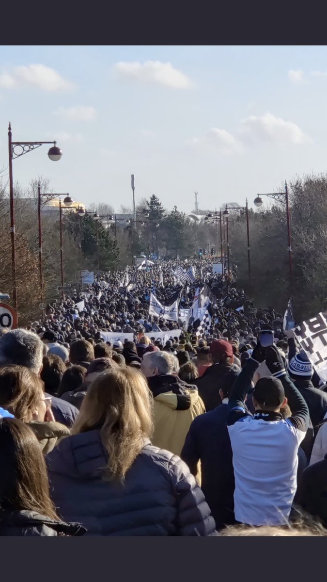 John_Forkin's tweet photo. Compare & contrast. 10,000 people march, passion personified. Empty suits @EFL play Pontius Pilate, bend their own rules, driving @dcfcofficial into oblivion. Team Derby just met, we have lost all confidence & will escalate. Claims are not debts. Claims are not creditors. Simples https://t.co/jB4JihWV7J