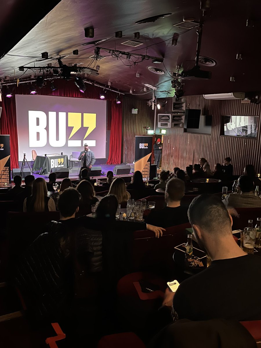 Reach_Ireland's tweet image. Tonight is the night! The official launch event of @buzzdotie is finally happening! 
@DamianClark has the crowd buzzingggg (sorry not sorry) #FeelTheBuzz
