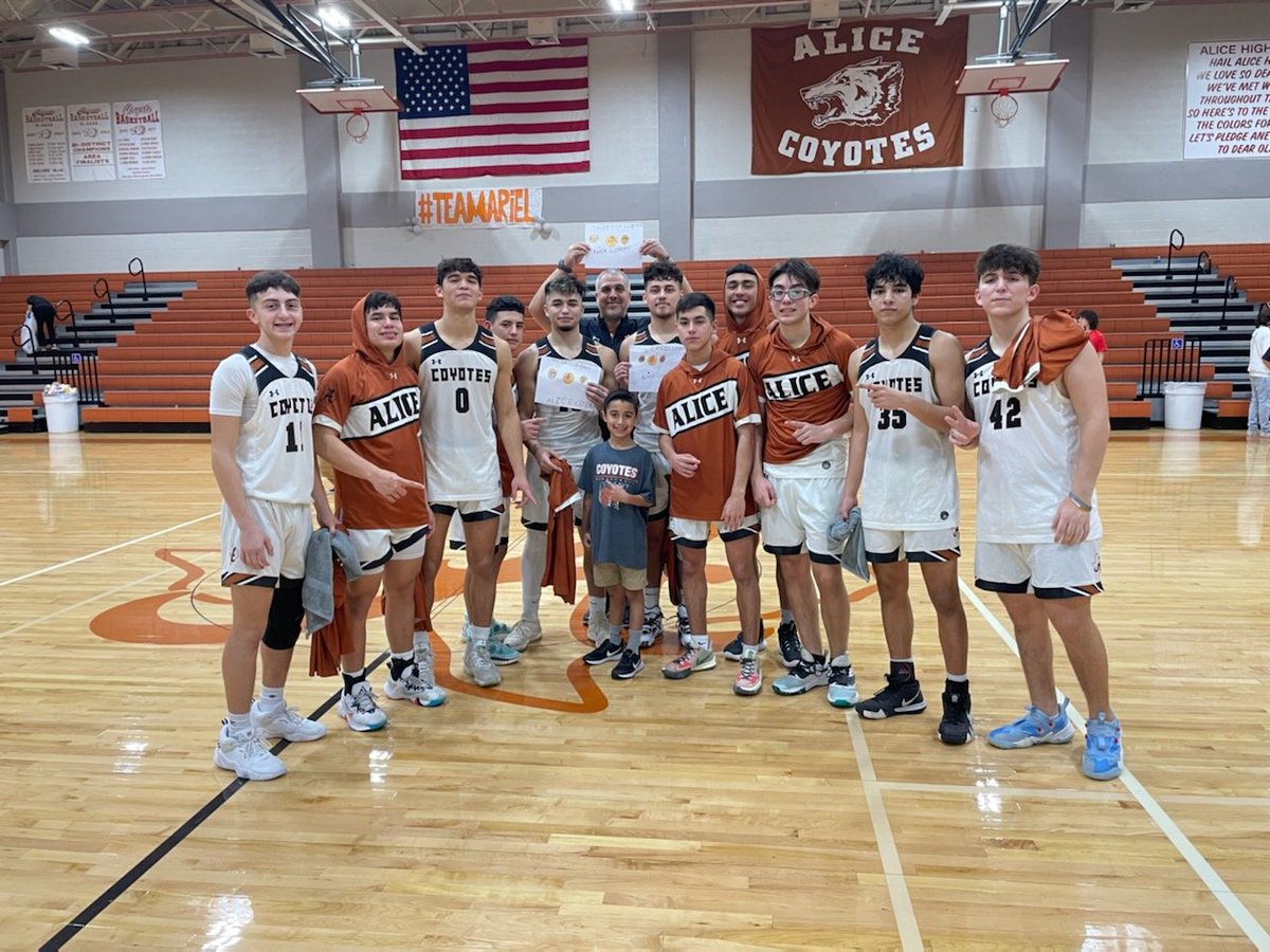 This little guy made our night! Great pics! Super Fan!!!