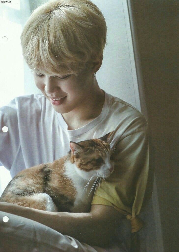 Kooklindo2's tweet photo. @BVG_official @BTS_twt My #BestFanArmy at 2022 #iHeartAwards is #BTSARMY https://t.co/KFAapdvo4F