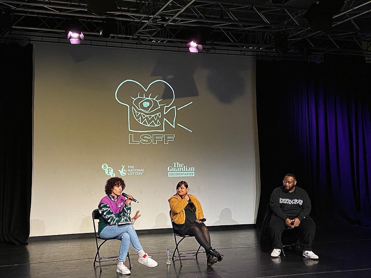 reneeisto's tweet photo. shouts to @LSFF x @RichMixLondon for hosting the UK Blak Symposium a couple weeks ago. it was really beautiful to see these films + learn about Black British sound and artists in the 80s + 90s (such as in reggae, hip hop, rap, jungle, + soul). 🎶🎬

#reneeistolondon 
#lsff22

+ https://t.co/1RXzefn4FD