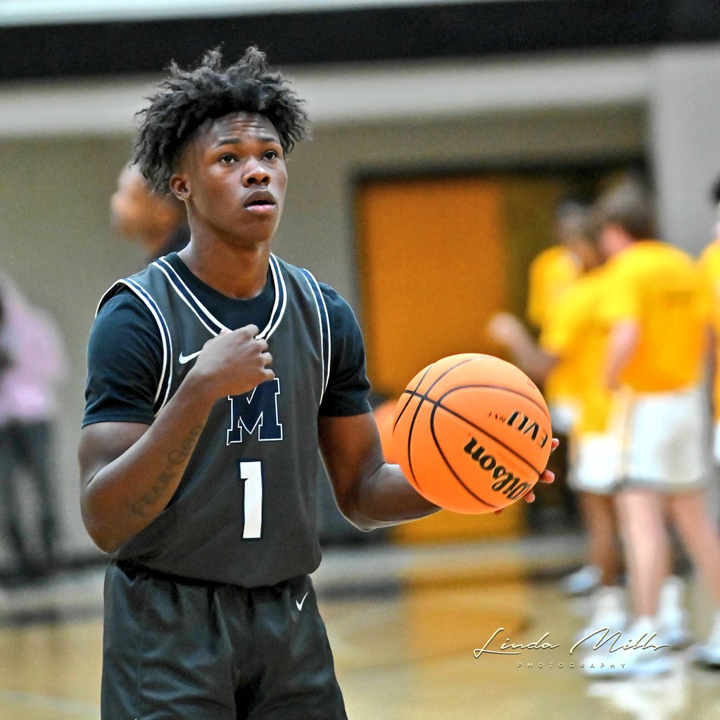 Senior Night is this Friday! #BeSomebody
#ForeverBlueDevil