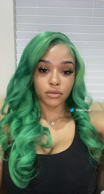 Just a dab💚 https://t.co/7BxkzprIUd<a href="/tag/shakethatasssaturday"class="tags"><span>#shakethatasssaturday</span></a>