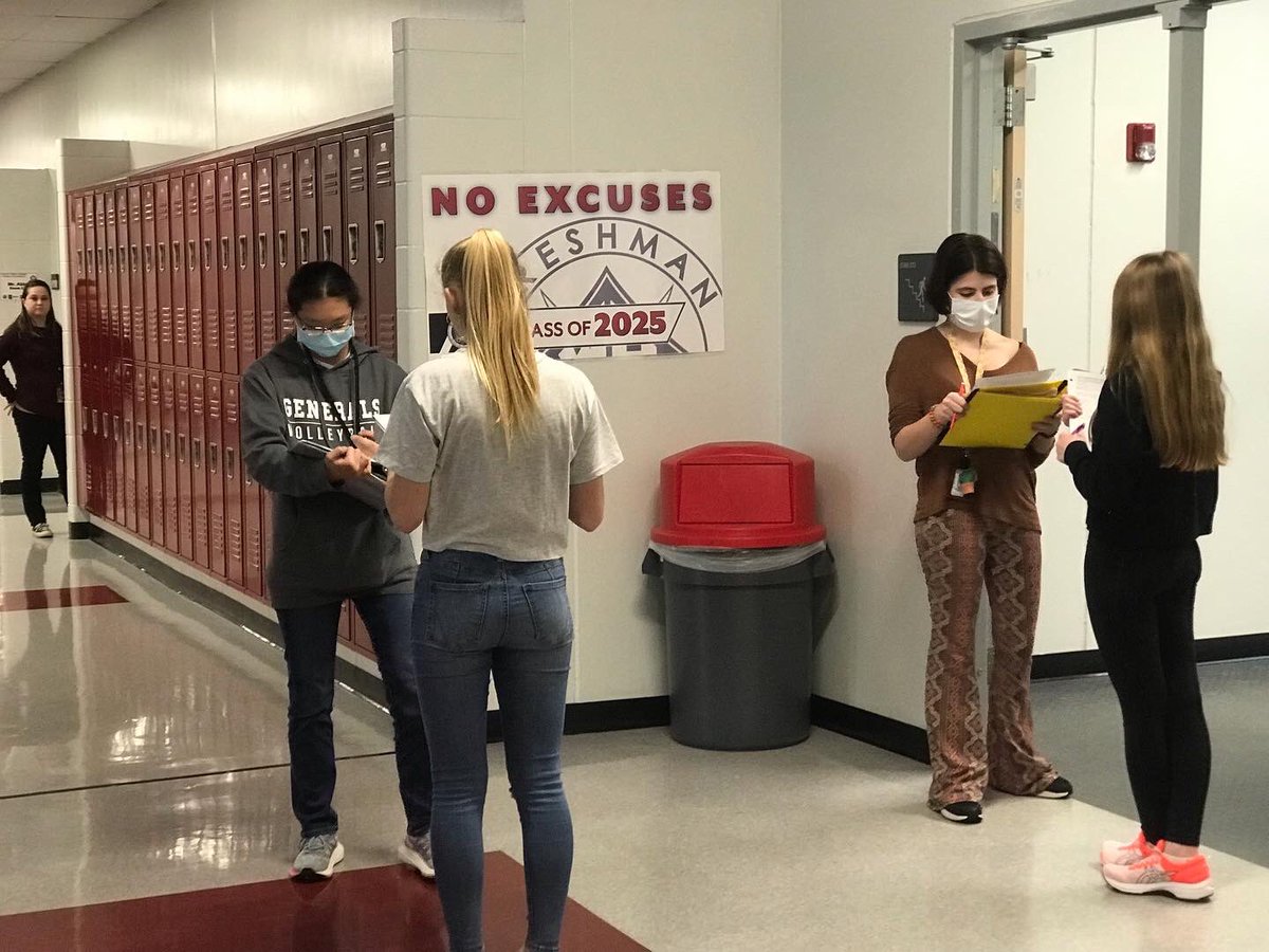 WHHS_FA's tweet photo. Freshman AP Human students participated in a Population Policy “Speed Dating” activity today. Students became an “expert” on an assigned country’s population problem &amp; solutions.  During class students shared with others what they had learned. https://t.co/s7wGZcwNHj