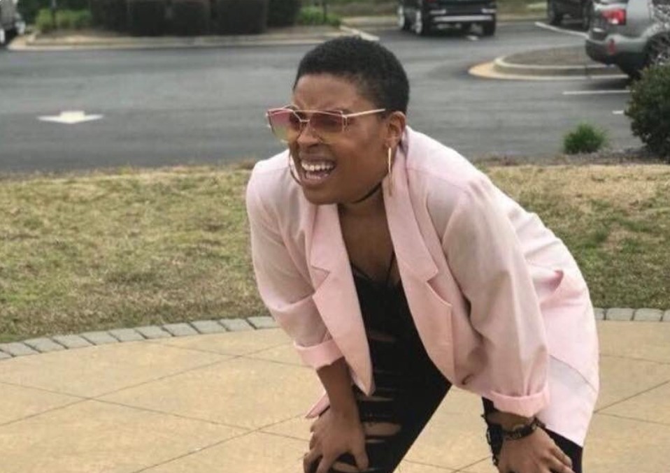 me trying to see how Francesca spelt 1 word wrong and got fired and Akshay has been on the losing team FIVE WEEKS IN A ROW

#TheApprentice