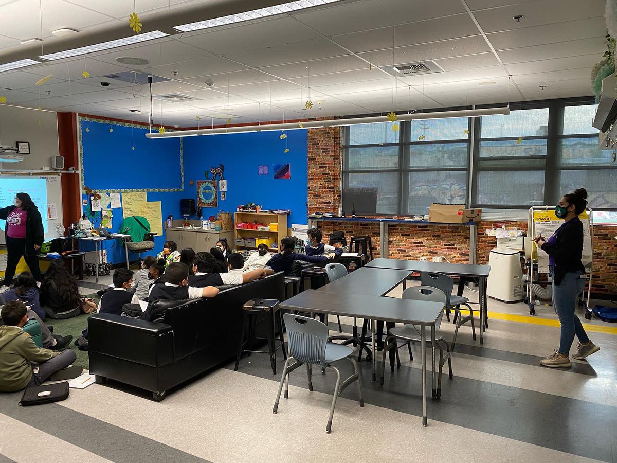 Co-teaching and learning from @castillo387 🌙💜 We focused on visualizing to help us comprehend our texts!