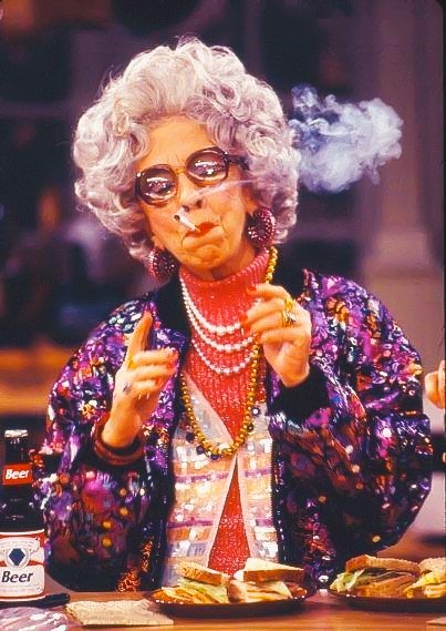 Resting_Pi_Face's tweet photo. I see no difference
#festivaldisanremo22 #cesarecremonini #yetta https://t.co/qzM0H36ptP