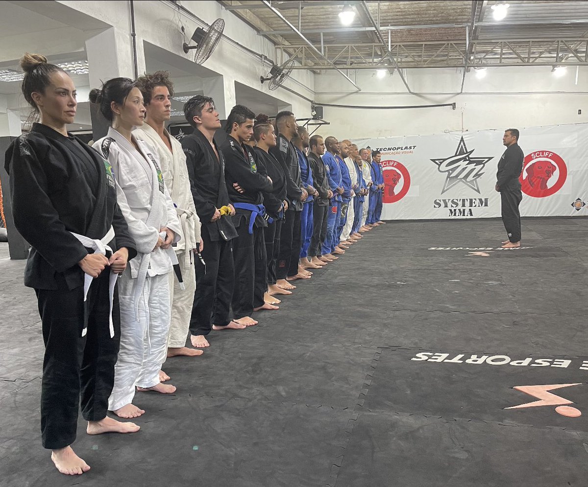 CristianoBJJ's tweet photo. Another day of hard work! Courage and Honor #CMSYSTEM @cliffordinu_io @teadrinker000 @payoteone https://t.co/zyBB597T6s