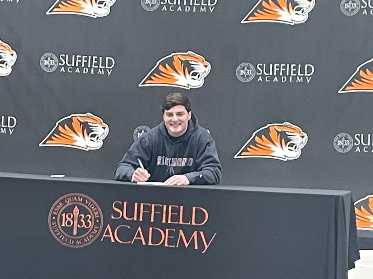 Sean Clarke (@sean_clarke22) on Twitter photo Thrilled to officially be a spider!! Can’t wait to get to work, Go Spiders! <a href="/Spiders_FB/">Richmond Spiders Football</a> <a href="/StaplesFootbal1/">Staples Football</a> Thrilled to officially be a spider!! Can’t wait to get to work, Go Spiders! <a href="/Spiders_FB/">Richmond Spiders Football</a> <a href="/StaplesFootbal1/">Staples Football</a>