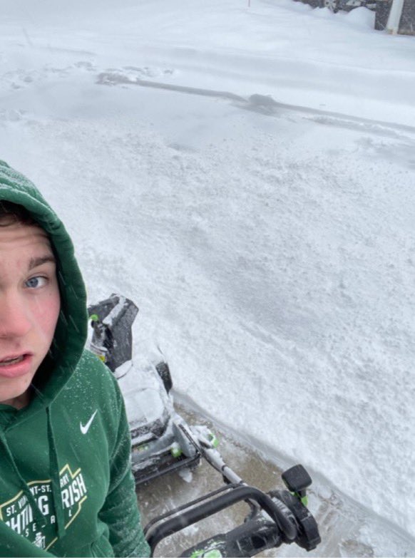 Baseball is about more than what’s between those line we challenged our guys on this snow day to get out help their parents, neighbor, whoever needed it proud of these young men #MoreThanAGame #OurProcess  <a href="/RomaniniConnor/">Connor Romanini</a> @samweber7_ <a href="/maruniak1/">Aj Maruniak</a> <a href="/DanielKrabill/">Daniel Krabill</a>