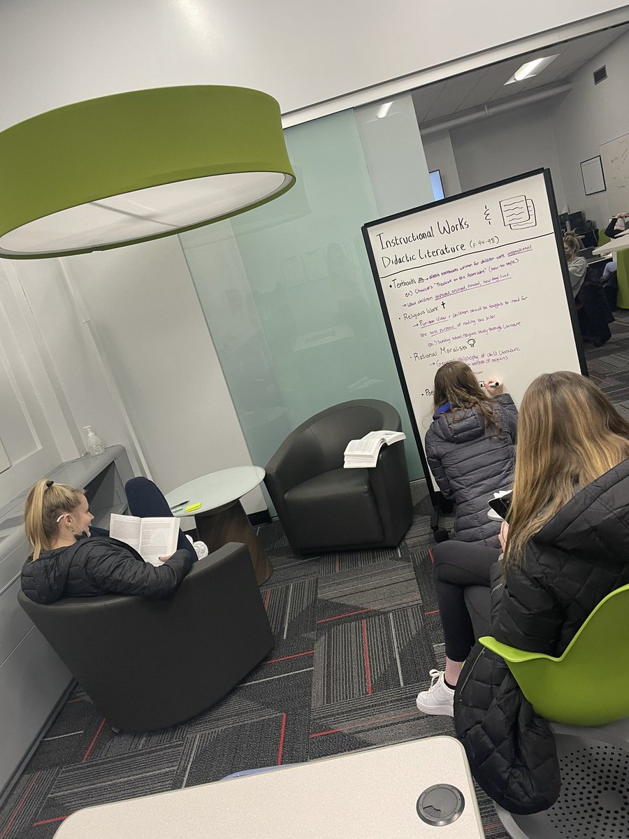 Lauren Wolter tweet media