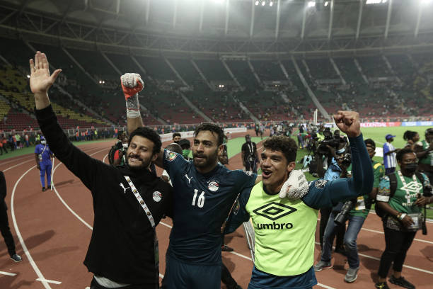 لا فرق فى الألوان .. الكل تحت مسمي واحد 
مصر وفقط 🇪🇬🤝❤