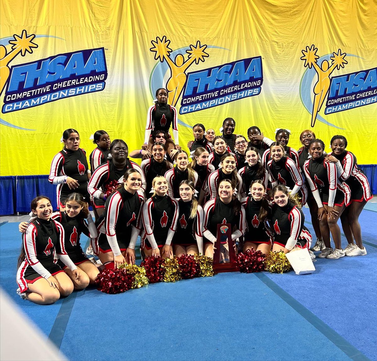 PaceSpartans's tweet photo. 2022 STATE CHAMPS!!! π£β€οΈππ Congratulations to our Pace Cheer squad for making Pace history with its first ever FHSAA State title! π₯³ We are so proud! #PaceCheer #PaceSpartans #SpartanPride #WeArePace #FHSAA https://t.co/Ocnq0Z4It0