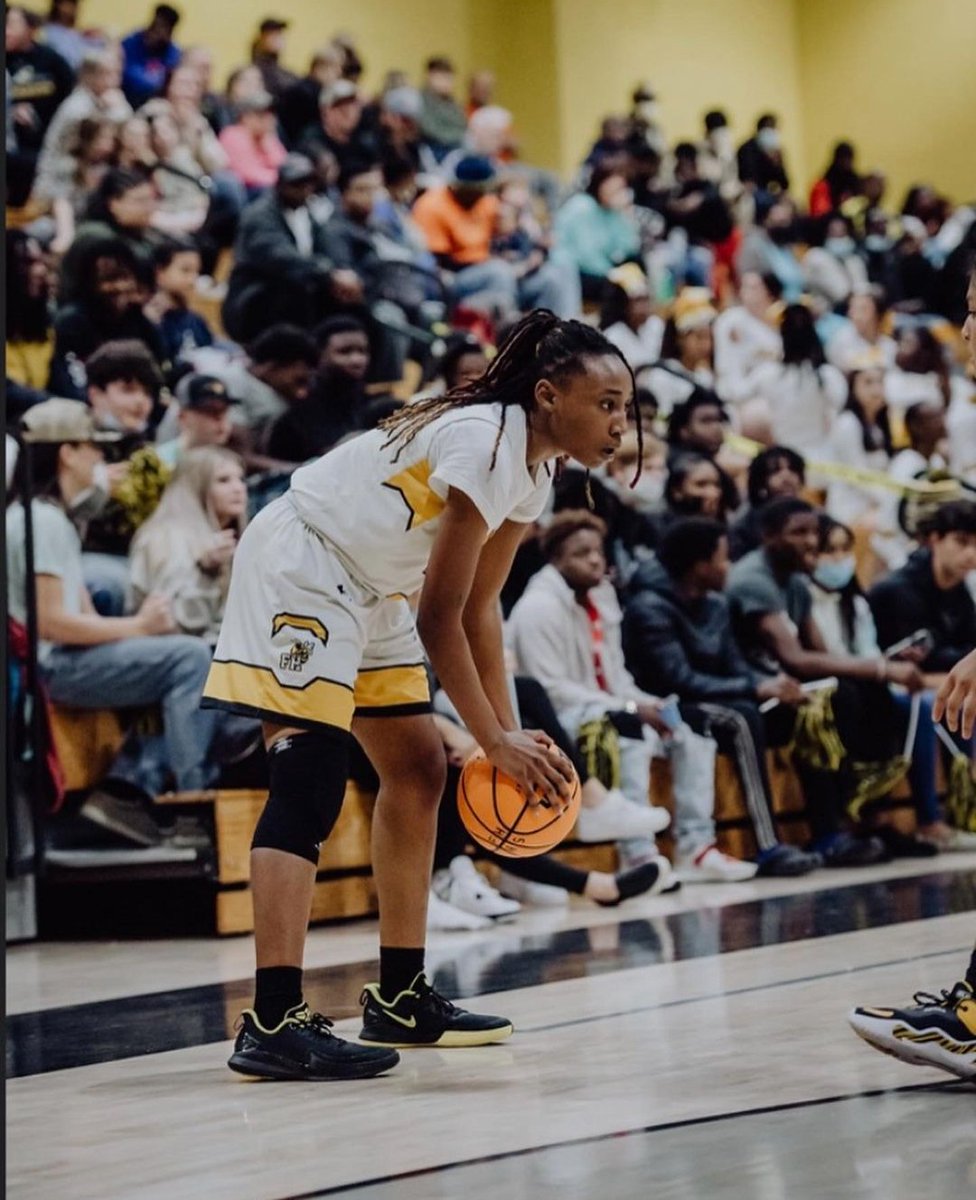 To all the evaluators in NC, I challenge you to go see 2023 Jamyah Blakeney (Forest Hills Marshville NC) in person and tell me why she's not considered one of the best players in '23 in the state....
<a href="/LBI_Carolina/">Coach Wright</a> <a href="/PGH_NC/">Prep Girls Hoops North Carolina</a> @CarolinaGHoops <a href="/BallHerHoopsCLT/">BallHer coach Holt</a>