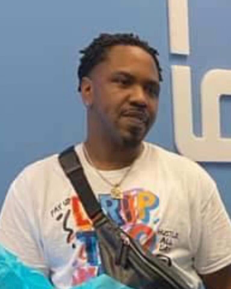 ju3ticeforgabby's tweet photo. #Missing #MissingPerson #MissingPersons
#DanielBrown
missing since January 25th
⚫️35 years old
⚫️ black male
⚫️last seen near 3rd Ward in Houston, #Texas wearing a green jumpsuit https://t.co/77Sfdczq7o