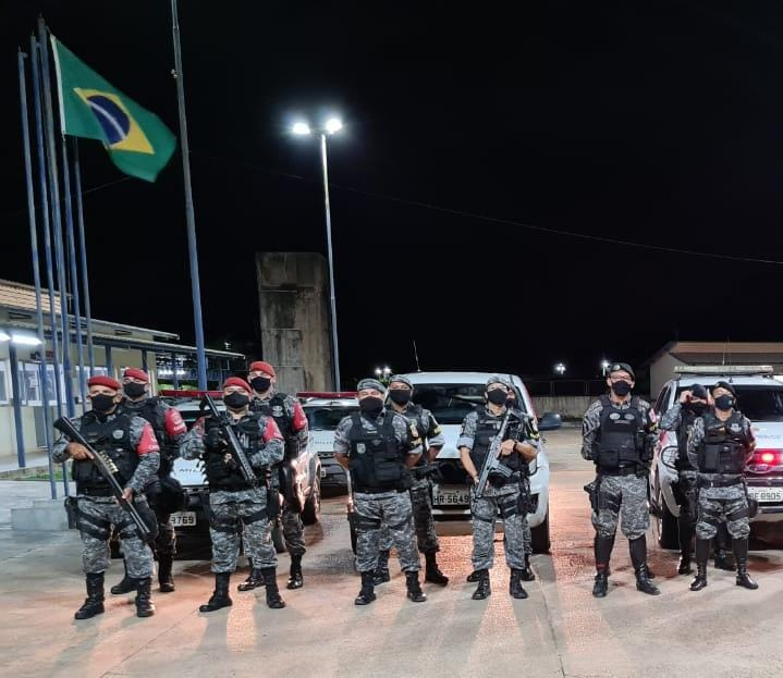 noamazonas's tweet photo. Justiça suspende concursos da Polícia Militar do Amazonas. Tá virando palhaçada! - https://t.co/nMtVmuJwtW https://t.co/OYkvdCU5xM
