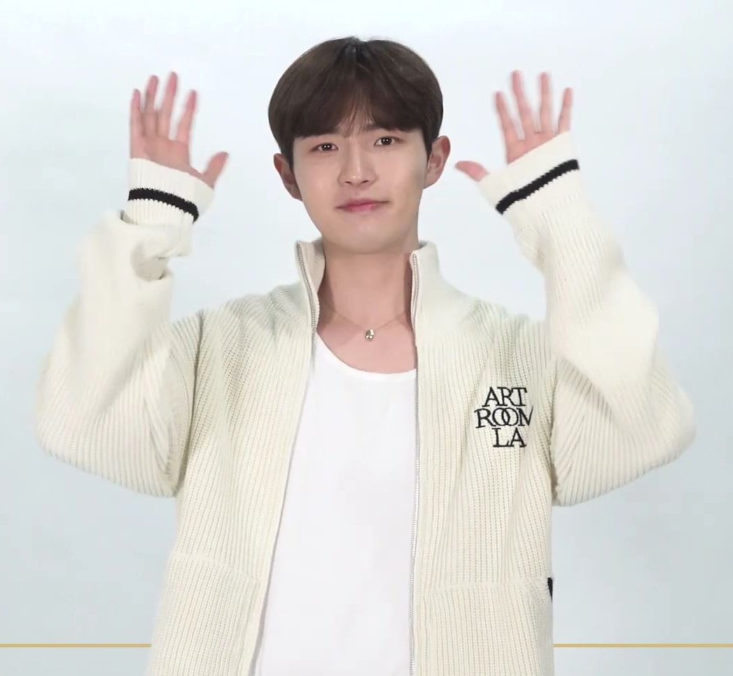 kidol_sonminsoo's tweet photo. #김재환 #김재환패션 #니트집업 #마크에이토리 #marcatory #KIMJAEHWAN
마크에이토리 | MARCATORY
https://t.co/m7GwQQWfMD
💎가격: 78,400원 (할인가) https://t.co/VtPAhmOSql