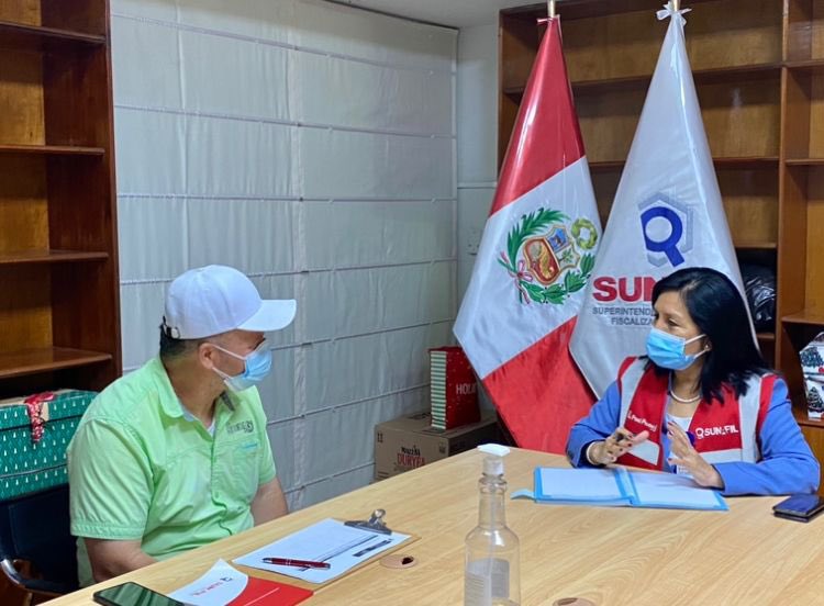 SunafilPeru's tweet photo. ✅ En la #IRECallao se desarrolló una reunión con el representante del Sindicato de Trabajadores en Construcción Civil - Callao.
✅ Se acordó revisar y atender las denuncias de sus afiliados. Además, desarrollar acciones de prevención y asistencia técnica. https://t.co/y8253kgaZB