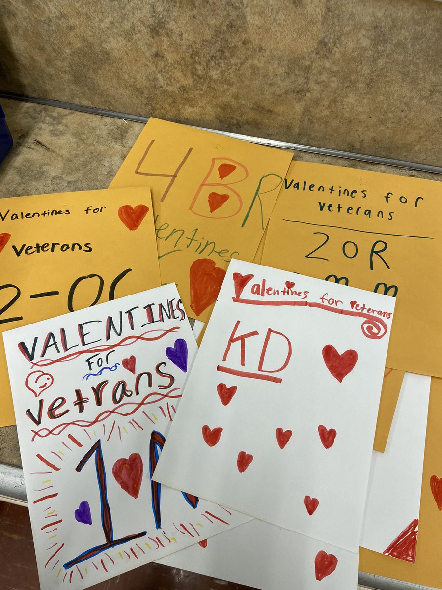 msobriensclass5's tweet photo. @WinthropMelrose… Get those crafting supplies out Wildcats and join our 💕Valentines for Veterans💕 card collection!  Community Service Club students left collection envelopes in each classroom today and we’ll be collecting homemade cards until Friday, 2/11!💝🖍🎨❤️✏️ https://t.co/ny8gYjGbma