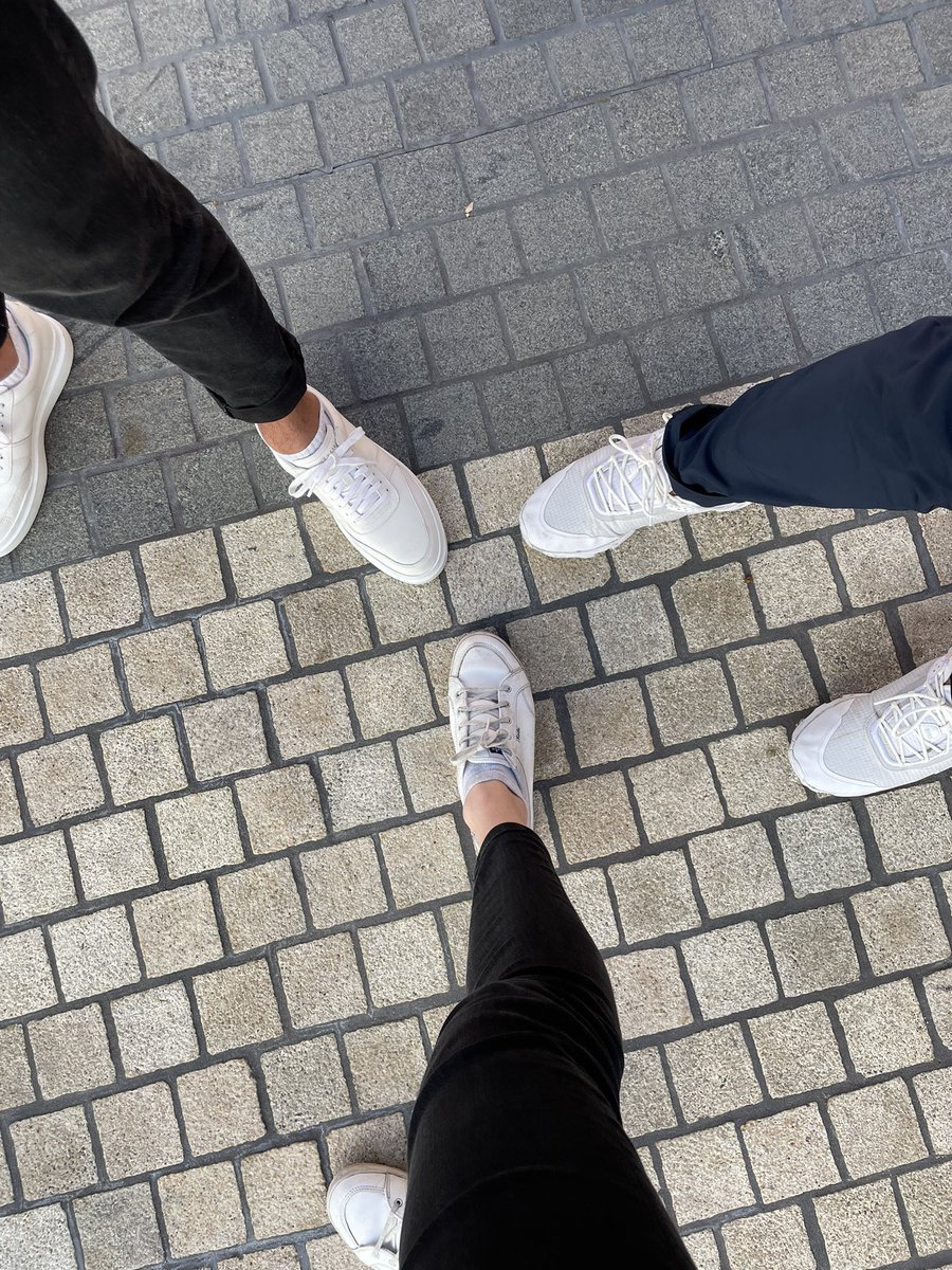 “I’m not like other girls” <a href="/StanfordGSB/">Stanford Graduate School of Business</a>