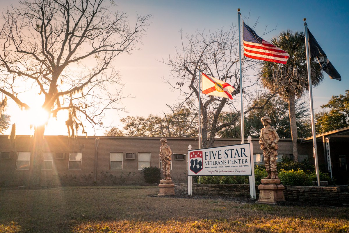 jmojax08's tweet photo. Five Star Veterans Center
@5StarVeterans
@ActionNewsJax 
#dronephotography 
#sunsetphotography https://t.co/eW2ge8krnN